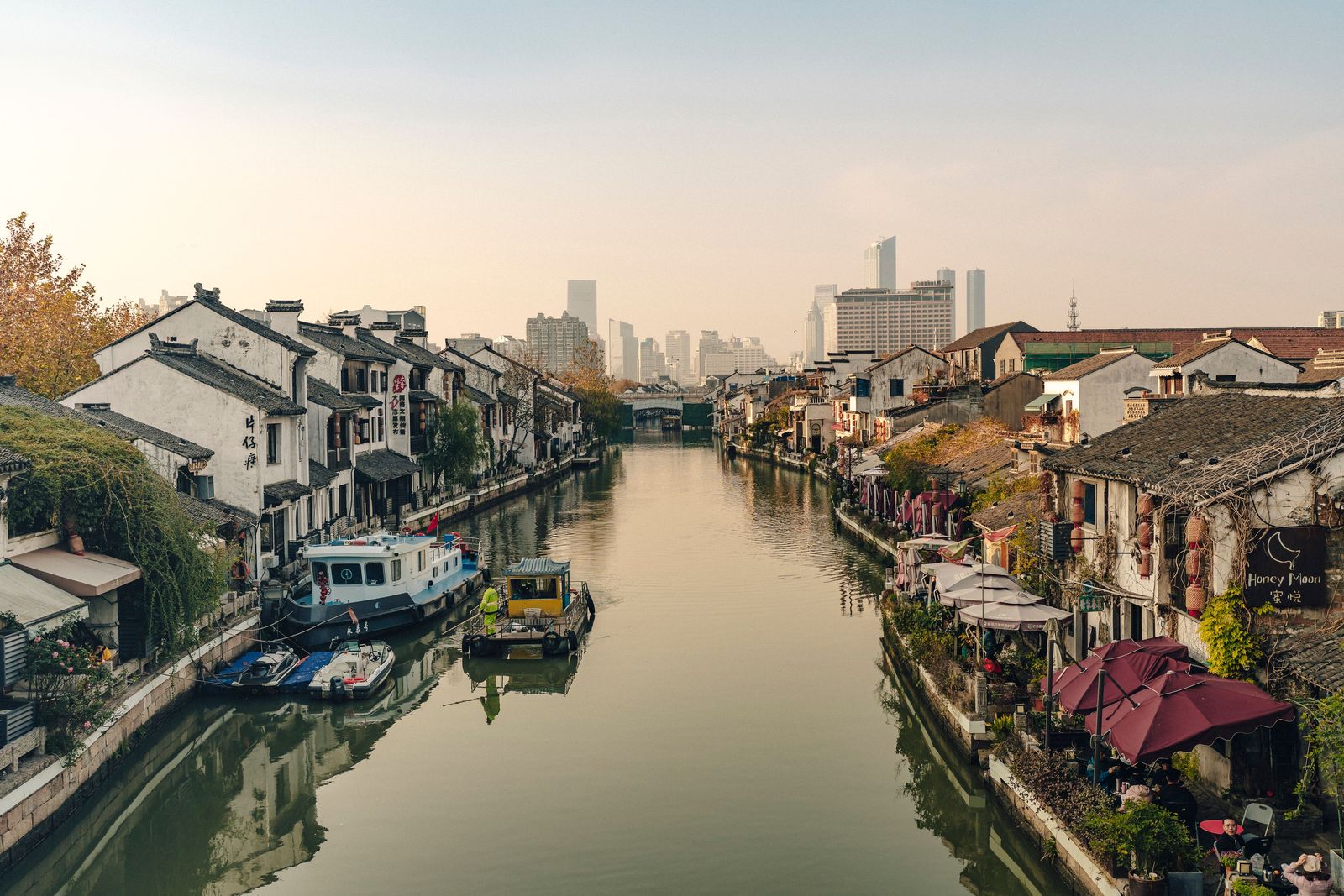Canal lined with traditional whitewashed houses